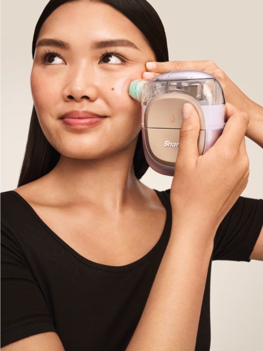 Shark Facial Pro Glow at Home Hydro Powered Facial System with depuffi